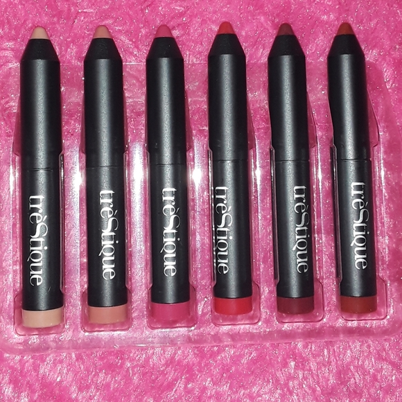 ⭐NEW⭐ TRÈSTIQUE Mini Matte Lip Crayon Set of 6 - Picture 2 of 3